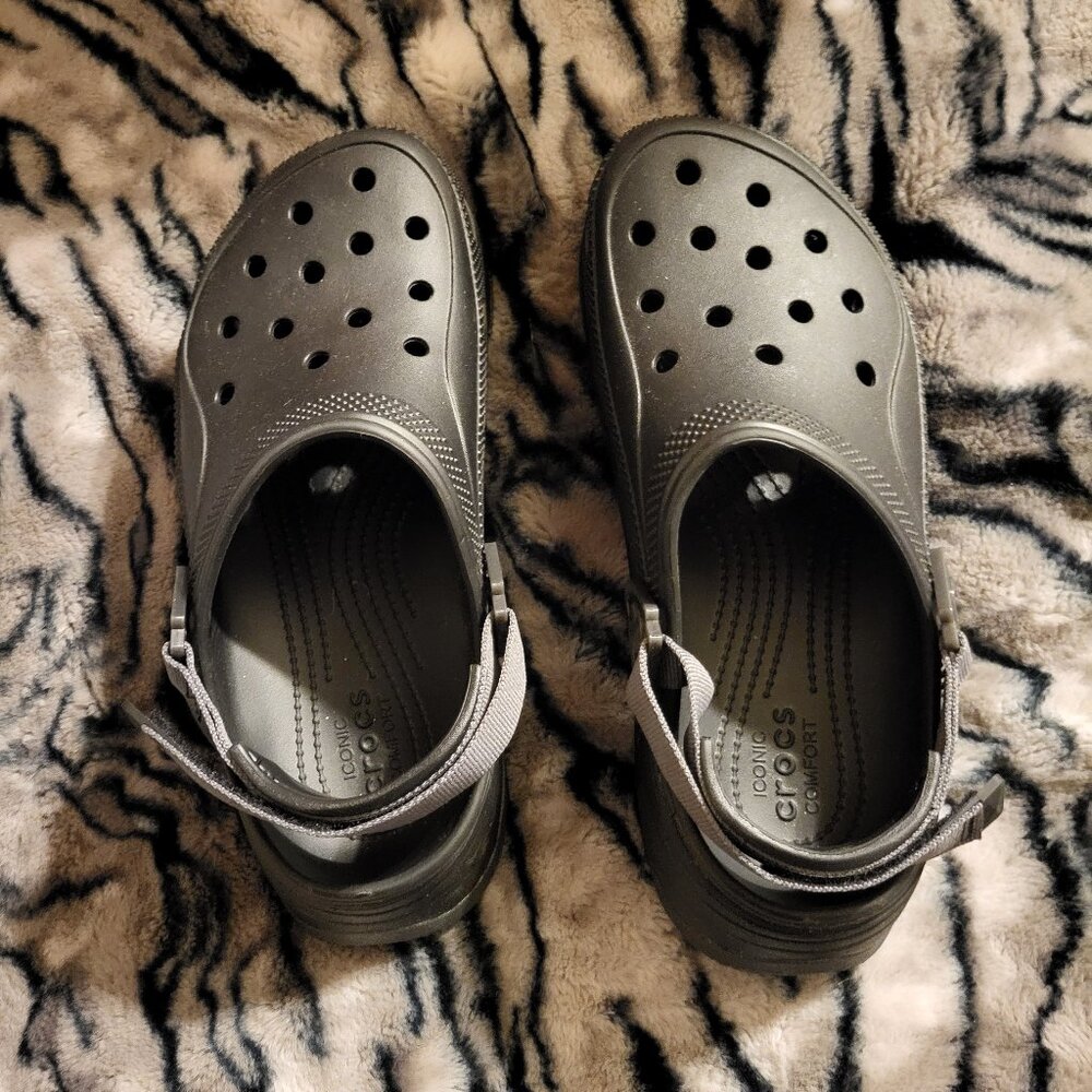 Hiker Xscape Clog Crocs